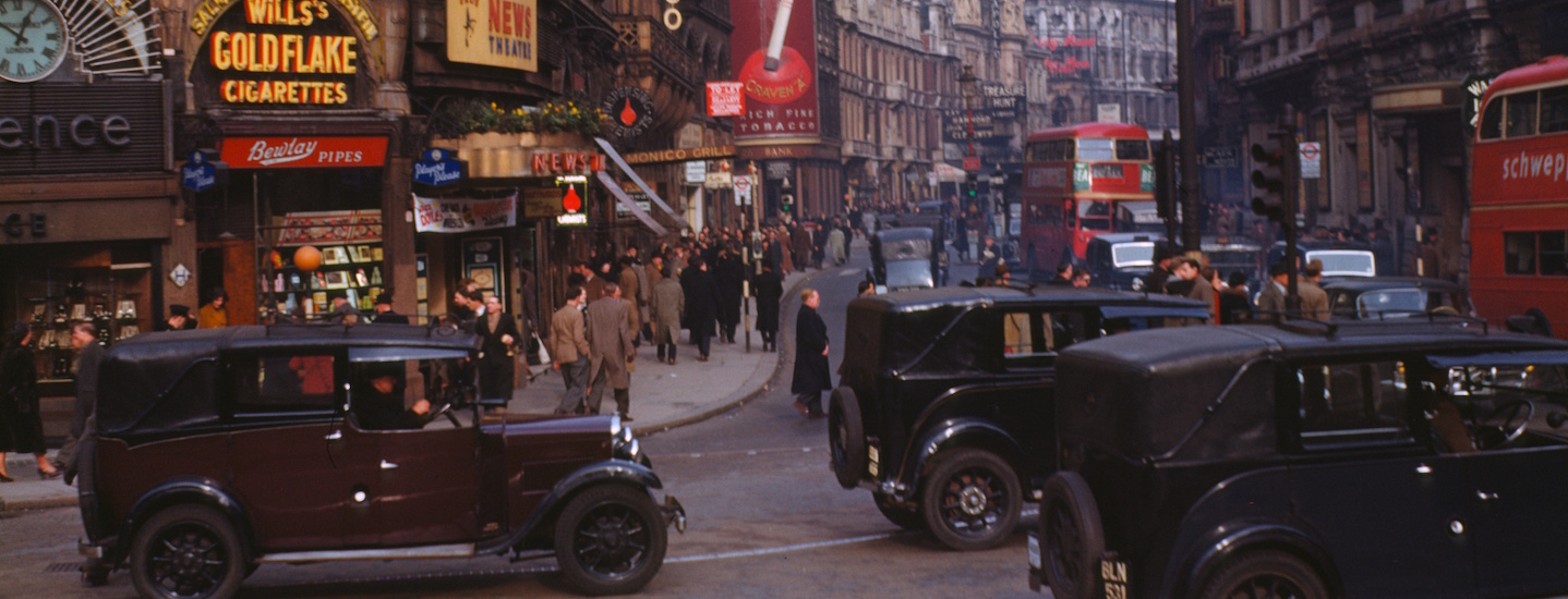 Piccadilly Circus in 1949/Wikimedia